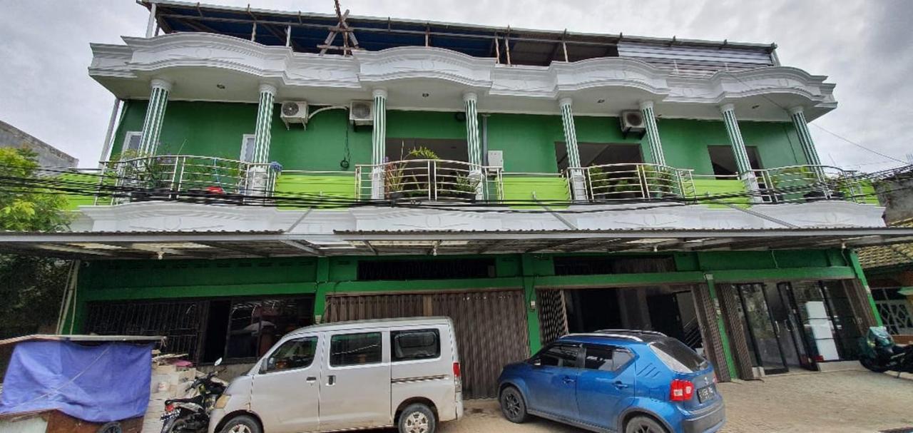 Reddoorz Plus Near Siloam Hospital Balikpapan المظهر الخارجي الصورة