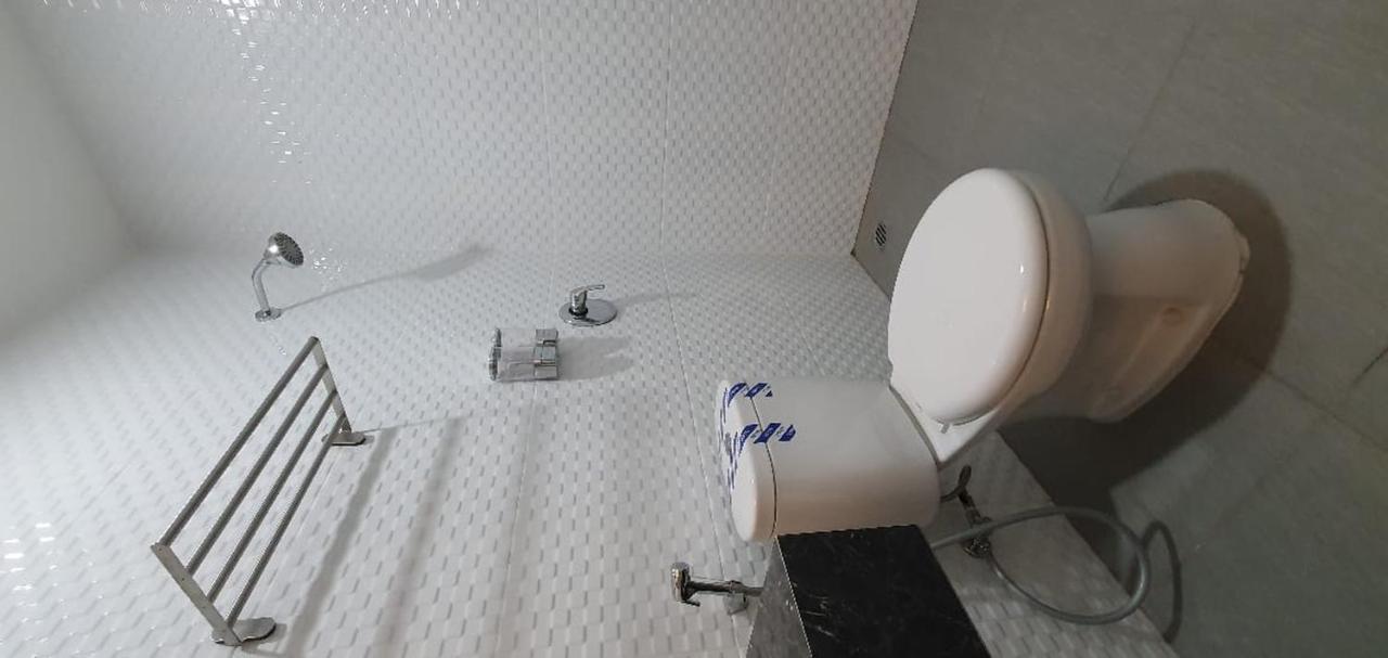 Reddoorz Plus Near Siloam Hospital Balikpapan المظهر الخارجي الصورة