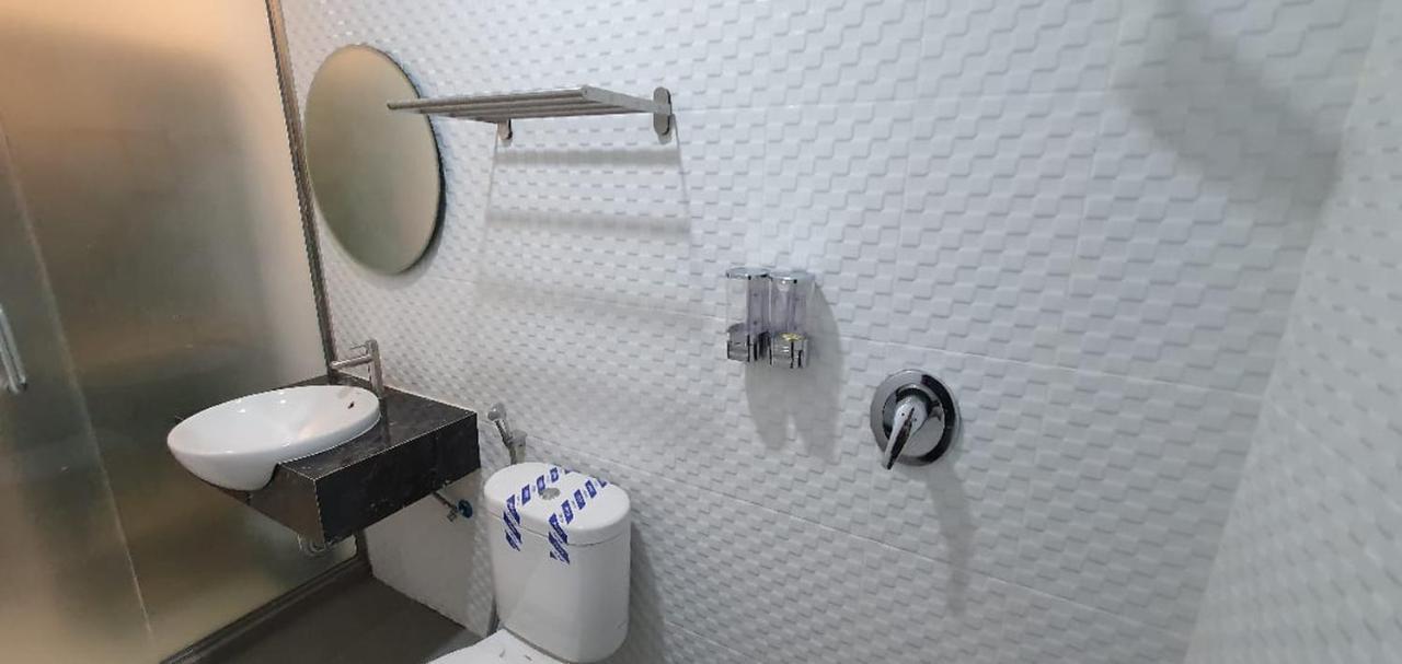 Reddoorz Plus Near Siloam Hospital Balikpapan المظهر الخارجي الصورة