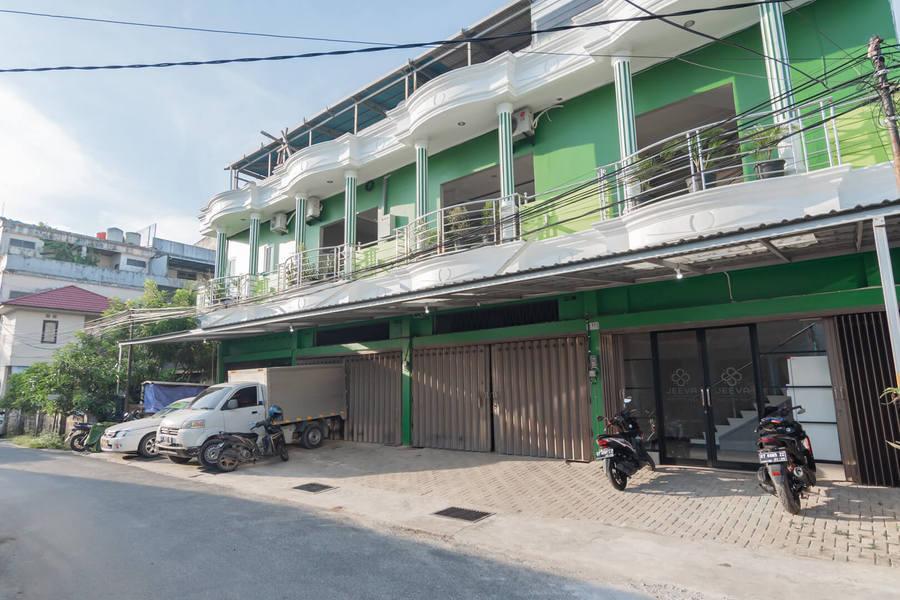 Reddoorz Plus Near Siloam Hospital Balikpapan المظهر الخارجي الصورة