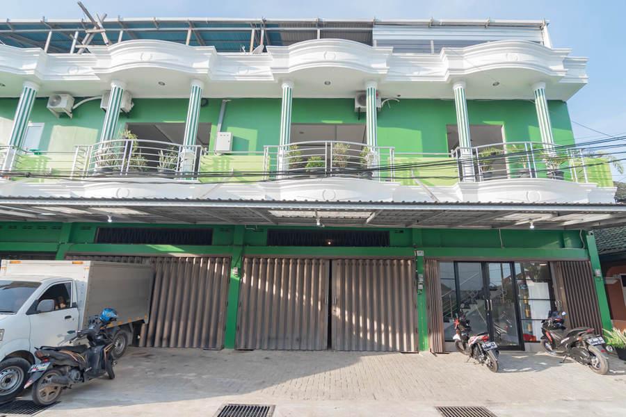 Reddoorz Plus Near Siloam Hospital Balikpapan المظهر الخارجي الصورة