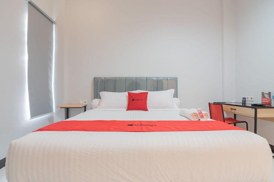 Reddoorz Plus Near Siloam Hospital Balikpapan المظهر الخارجي الصورة