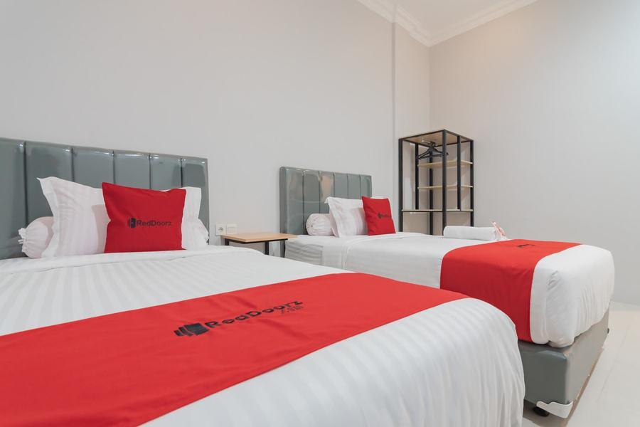Reddoorz Plus Near Siloam Hospital Balikpapan المظهر الخارجي الصورة
